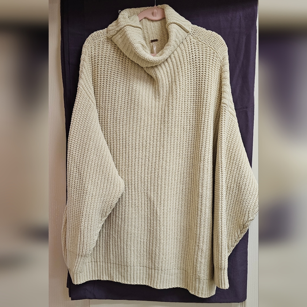 Free People sweater